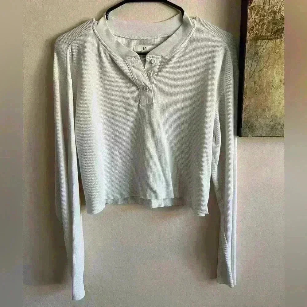 BP white waffle Henley